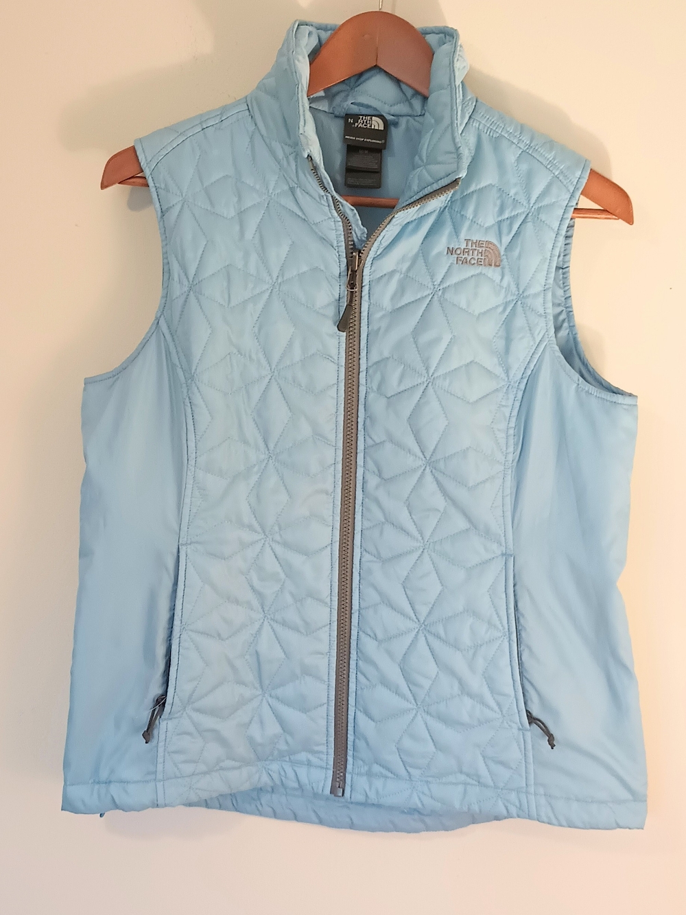 The North Face Women’s Pale Blue Quilted Insulated Vest SZ M